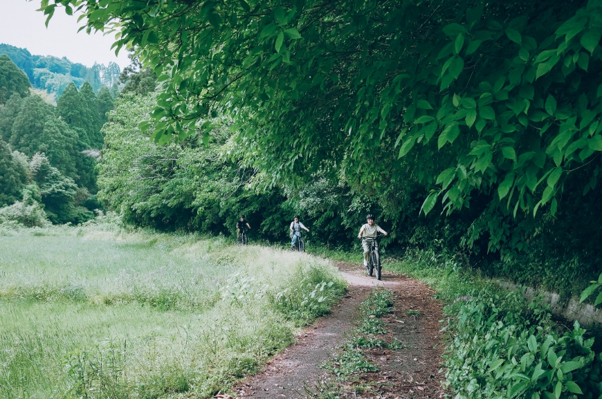 マウンテンバイキング